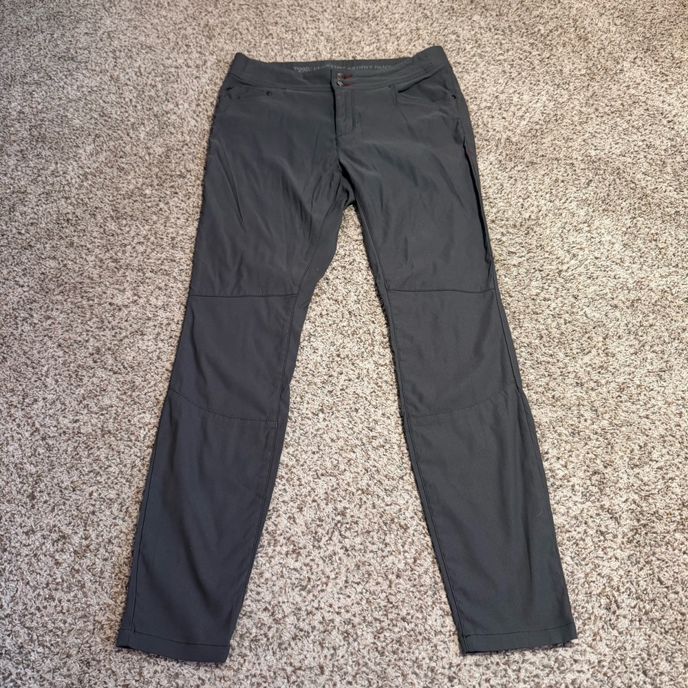 Slim Fit Women's Skinny Pants in Dark Gray